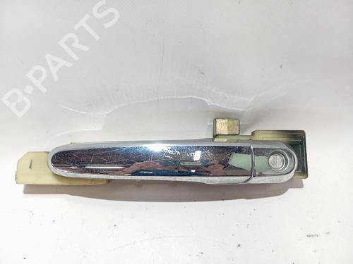 Used Front left exterior door handle HYUNDAI TUCSON (JM) 2.0 CRDi (140 hp) 30376408