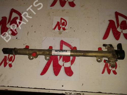 Used Injection rail MERCEDES-BENZ VITO Bus (W638) 108 CDI 2.2 (638.194) (82 hp) 12950978