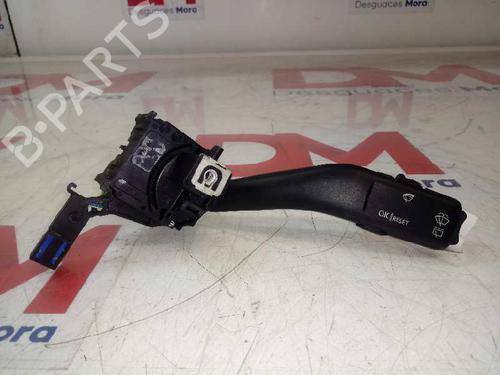 Used Steering column stalk SEAT LEON (1P1) 1.4 TSI (125 hp) 12840087