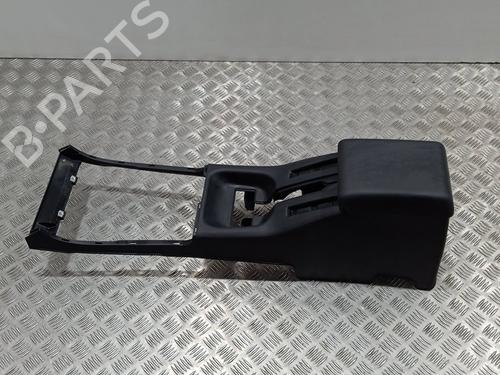 Used Armrest / Center console NISSAN TERRANO II (R20) [1992-2007]  19939297
