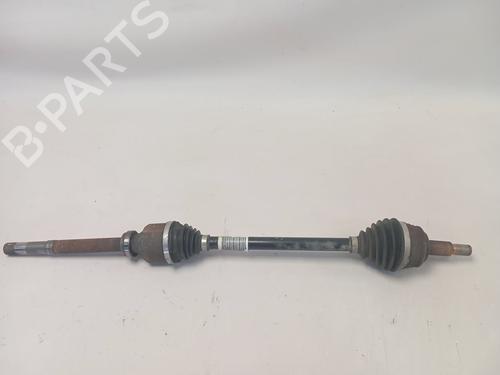 Used Right front driveshaft PEUGEOT 3008 II SUV (MC_, MR_, MJ_, M4_) 1.2 THP/ PureTech 130 (MRHNSM, MRHNSU, MRHNSJ, MRHNYW,... (131 hp) 28020180