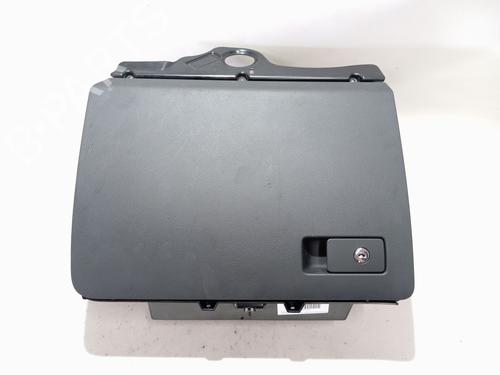 Handskerum VW PASSAT B6 (3C2) [2005-2010]  27272286