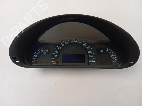 Used Instrument cluster MERCEDES-BENZ C-CLASS (W203) [2000-2007]  22611415