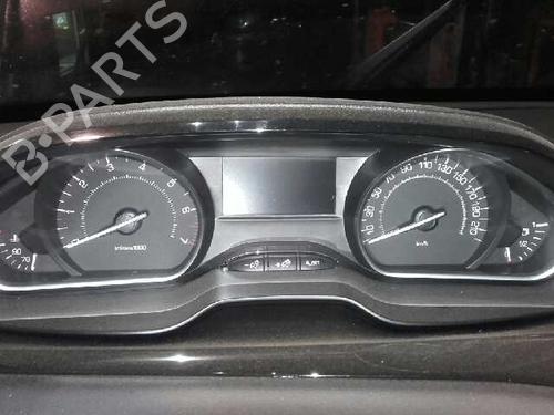 Used Instrument cluster PEUGEOT 208 I (CA_, CC_) 1.2 PureTech 82 (82 hp) 12638197