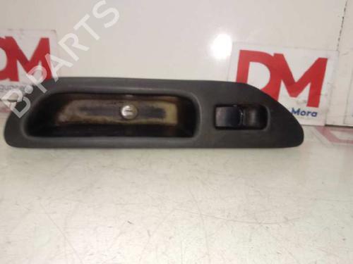 Used Right front window switch OPEL AGILA A (H00) [2000-2007]  30371074