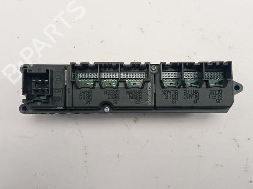 Left front window switch GMC ACADIA (T_14) | BP40080405I27 - Image 3
