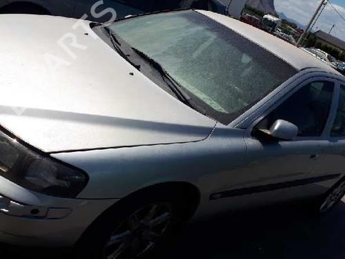 Fuse box VOLVO S60 I (384) 2.4 D | BP13580330E1