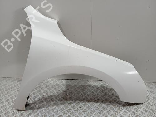 Used Right front fenders Right front fenders 37421126 37421126