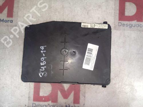 Used Fuse box RENAULT SCÉNIC II (JM0/1_) [2003-2010]  12656292
