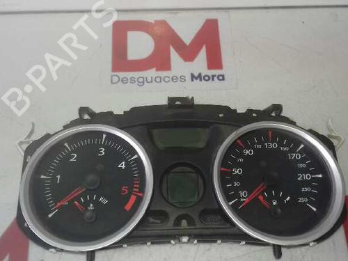 Used Instrument cluster RENAULT MEGANE II (BM0/1_, CM0/1_) [2001-2012]  13747363