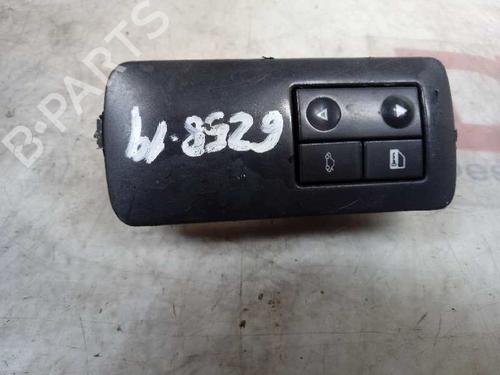 Used Right front window switch OPEL VECTRA C (Z02) [2002-2009]  30370894
