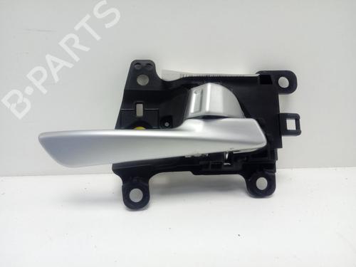 Used Front right interior door handle HYUNDAI TUCSON (TL, TLE) 1.6 CRDi All-wheel Drive (116 hp) 13914107