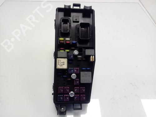 Used Fuse box KIA CARNIVAL I (UP) [1998-2001]  16865175