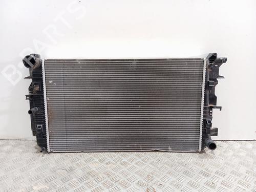 Used Water radiator Water radiator 37417457 37417457