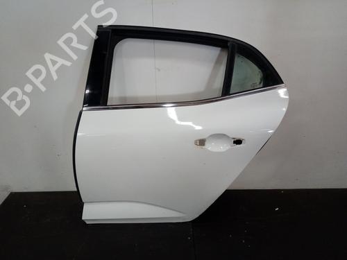 Używane Drzwi tylne lewe RENAULT MEGANE IV Hatchback (B9A/M/N_) 1.5 dCi 110 (B9A3) (110 hp) 13526704