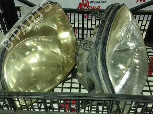 Used Left headlight HYUNDAI SANTA FÉ I (SM) 2.0 CRDi (113 hp) 30369853