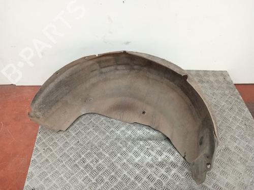 Used Wheel arch RENAULT SCÉNIC II (JM0/1_) [2003-2010]  16036656