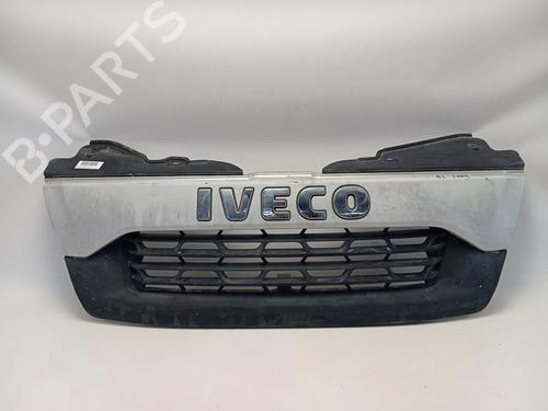 Used Grille IVECO DAILY IV Van 35C13 V, 35C13 V/P, 35S13 V, 35S13 V/P (126 hp) 28424089