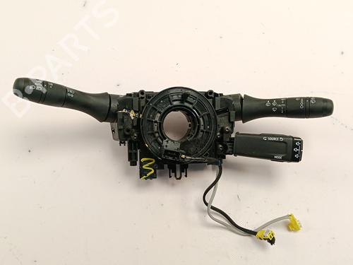 Used Headlight switch RENAULT CAPTUR II (HF_) E-TECH 160 (158 hp) 32338094