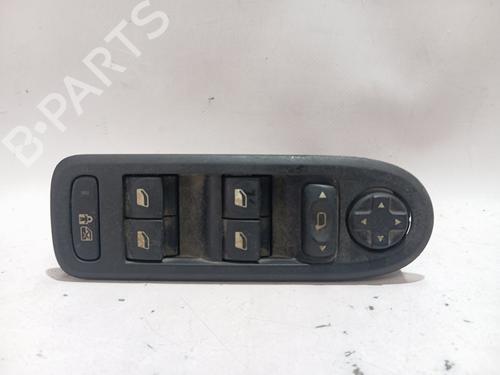 Used Left front window switch PEUGEOT 308 SW I (4E_, 4H_) [2007-2014]  31356898