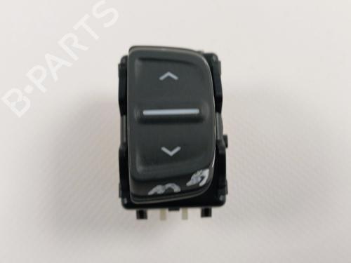 Used Right front window switch Right front window switch DACIA SANDERO II TCe 90 (B8M1, B8MA, B8AC) (90 hp) 33402488 33402488