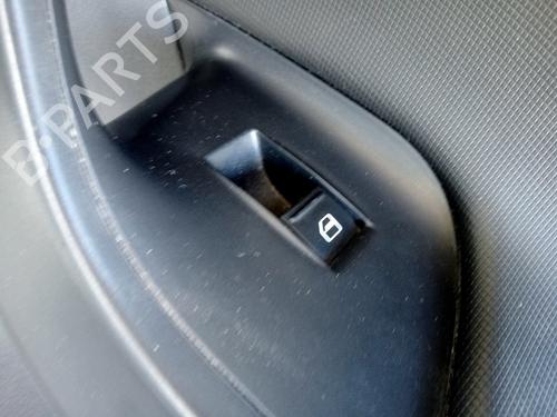 Højre bagtil elrude kontakt SEAT IBIZA IV (6J5, 6P1) [2008-2017]  30373420