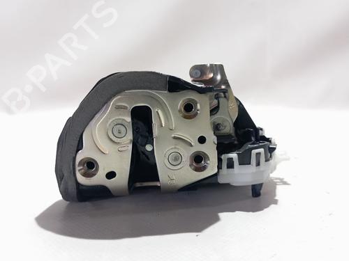 rear-right-lock-toyota-yaris-_p21_-_pa1_-_ph1_-2020-36409926 main image