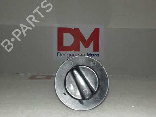 Used Headlight switch VW GOLF IV (1J1) 1.4 16V (75 hp) 30369925
