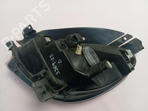 Right headlight CITROËN XSARA PICASSO (N68) 1.6 | BP26453170C29 