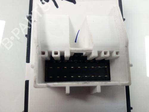 Left front window switch HYUNDAI TUCSON (TL, TLE) 1.7 CRDi | BP16992837I27 