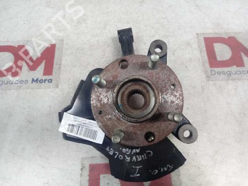 Used Left front steering knuckle CHEVROLET AVEO / KALOS Saloon (T250, T255) [2005-2025]  12656897