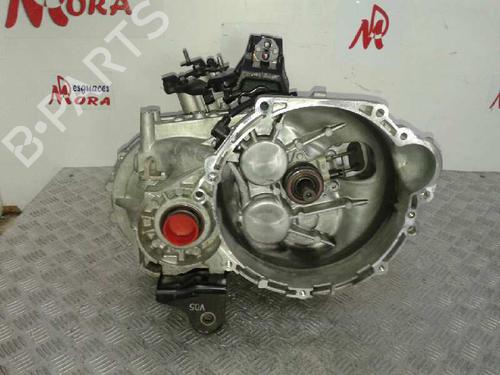 Used Gearbox HYUNDAI i40 I (VF) 1.7 CRDi (116 hp) 12638755