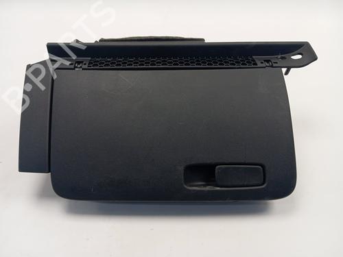 Used Glove box AUDI A1 Sportback (8XA, 8XF) [2011-2019]  29723672