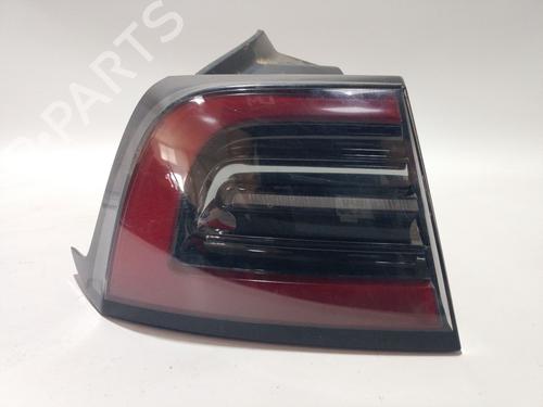 Left taillight TESLA MODEL Y (5YJY)  | BP29723946C34 