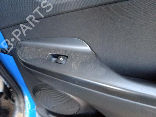 Used Right rear window switch HYUNDAI KONA (OS, OSE, OSI) 1.0 T-GDi (120 hp) 15679784