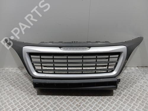 Used Grille Grille 37021091 37021091