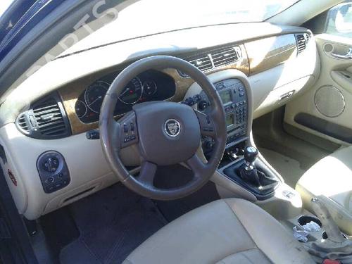 Sikringsdose JAGUAR X-TYPE I (X400)  | BP12637010E1 