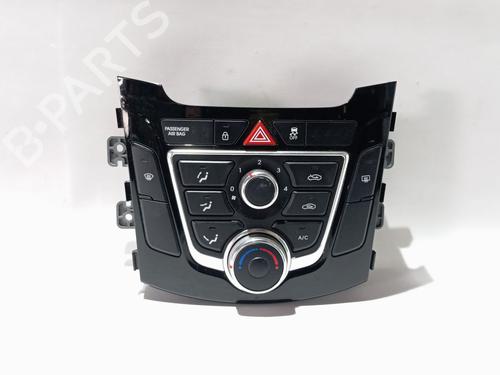 Used Climate control Climate control 38285983 38285983