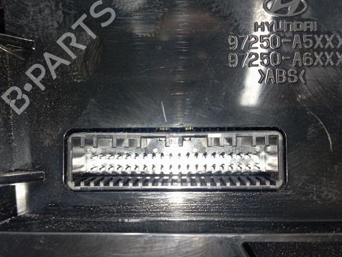 Climate control HYUNDAI i30 (GD) | BP32216825I5