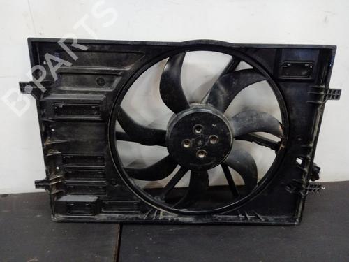 Ventilateur radiateur VW PASSAT B8 Variant (3G5, CB5) 2.0 TDI (150 hp) 15711846