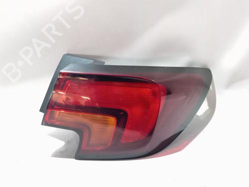 right-taillight-opel-astra-k-b16-2015-2016-2017-2018-2019-2020-2021-2022-39412846 main image