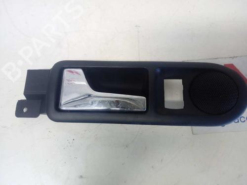 Venstre bagtil invendig håndtag VW PASSAT B5 (3B2) 1.9 TDI (115 hp) 18150912
