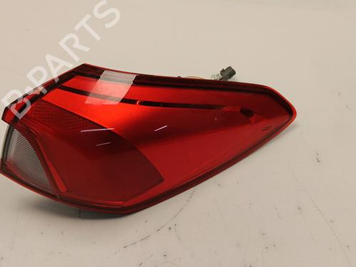 Feu arrière droit FORD FOCUS III Turnier [2010-2020]  31886001