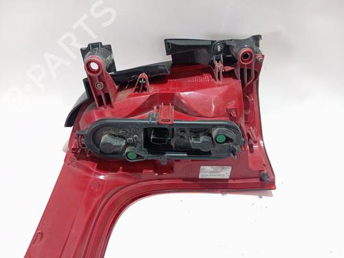 Right taillight PEUGEOT 5008 (0U_, 0E_) 1.6 HDi | BP29586160C35 