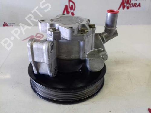 Used Steering pump MERCEDES-BENZ VITO Van (W638) 108 CDI 2.2 (638.094) (82 hp) 12641996