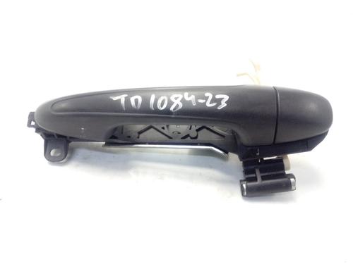 Rear right exterior door handle TOYOTA HILUX VIII Pickup (_N1_) 2.4 D (GUN112_, GUN122_, GUN135_, GUN120_, GUN135R,... | BP13546302C130 