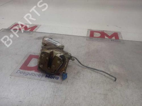 Used Front right lock NISSAN PRIMERA (P10) 2.0 GT (150 hp) 12837807