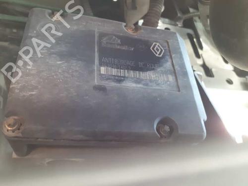 Used ABS pump RENAULT LAGUNA I (B56_, 556_) 1.6 16V (B568, B561) (107 hp) 12647028
