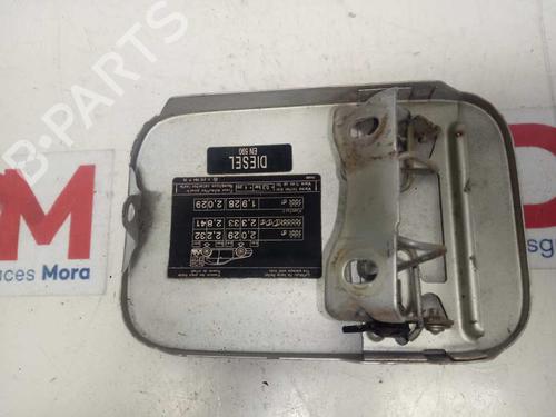 Fuel flap MERCEDES-BENZ E-CLASS (W210) E 220 CDI (210.006) | BP18150752C131 