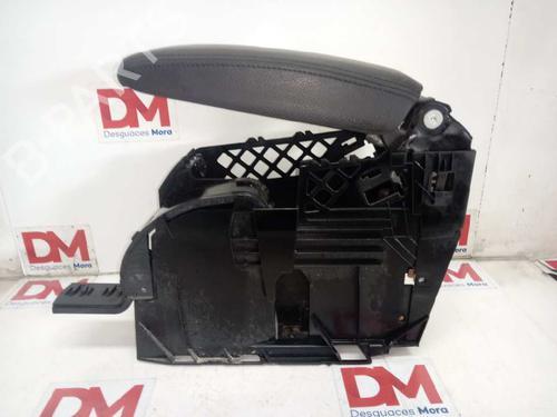 Armrest / Center console VW SCIROCCO III (137, 138) 2.0 TDI | BP30369524I20 